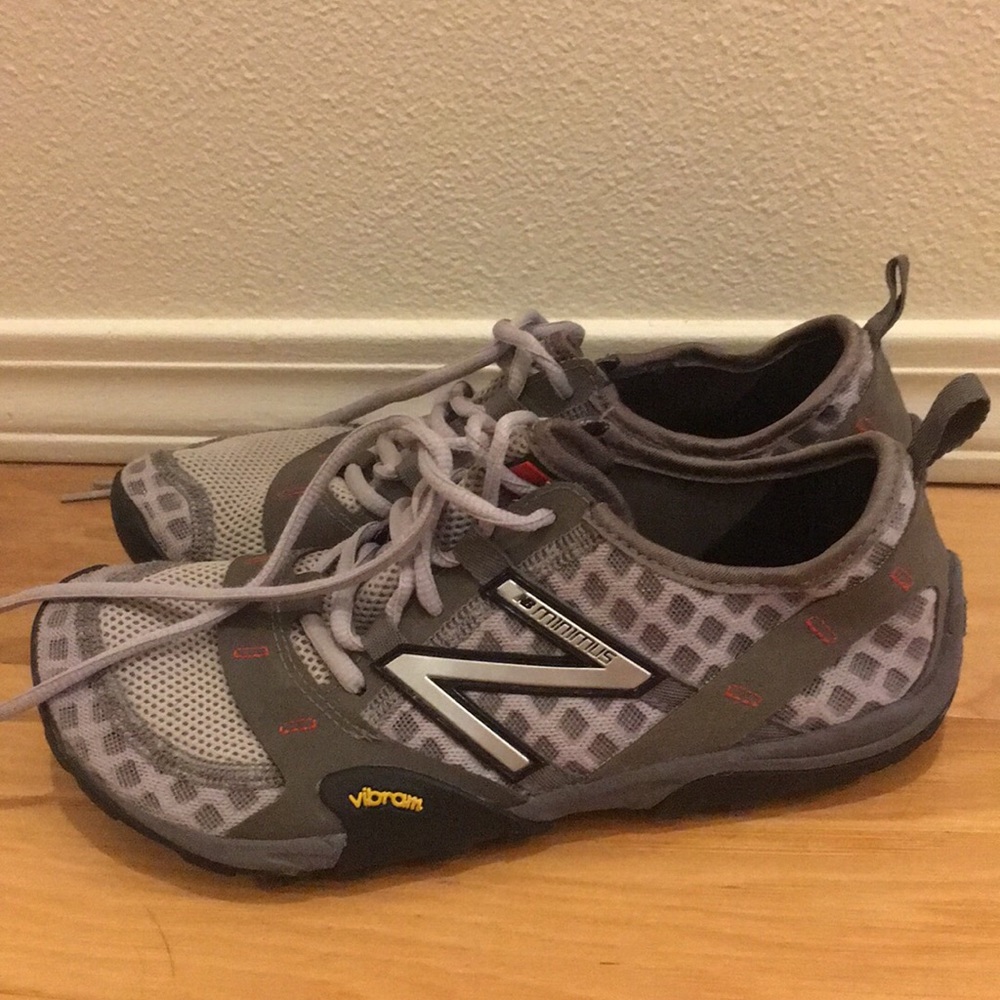 Lightweight athletic shoes
